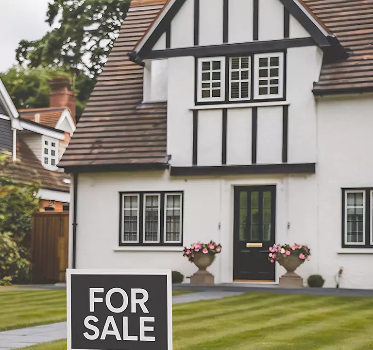 The Top-Rated Buyer to Sell House Off Market in Franklin Square, NY